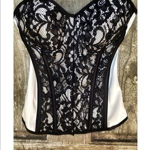 Charolette Russe Corset 🖤